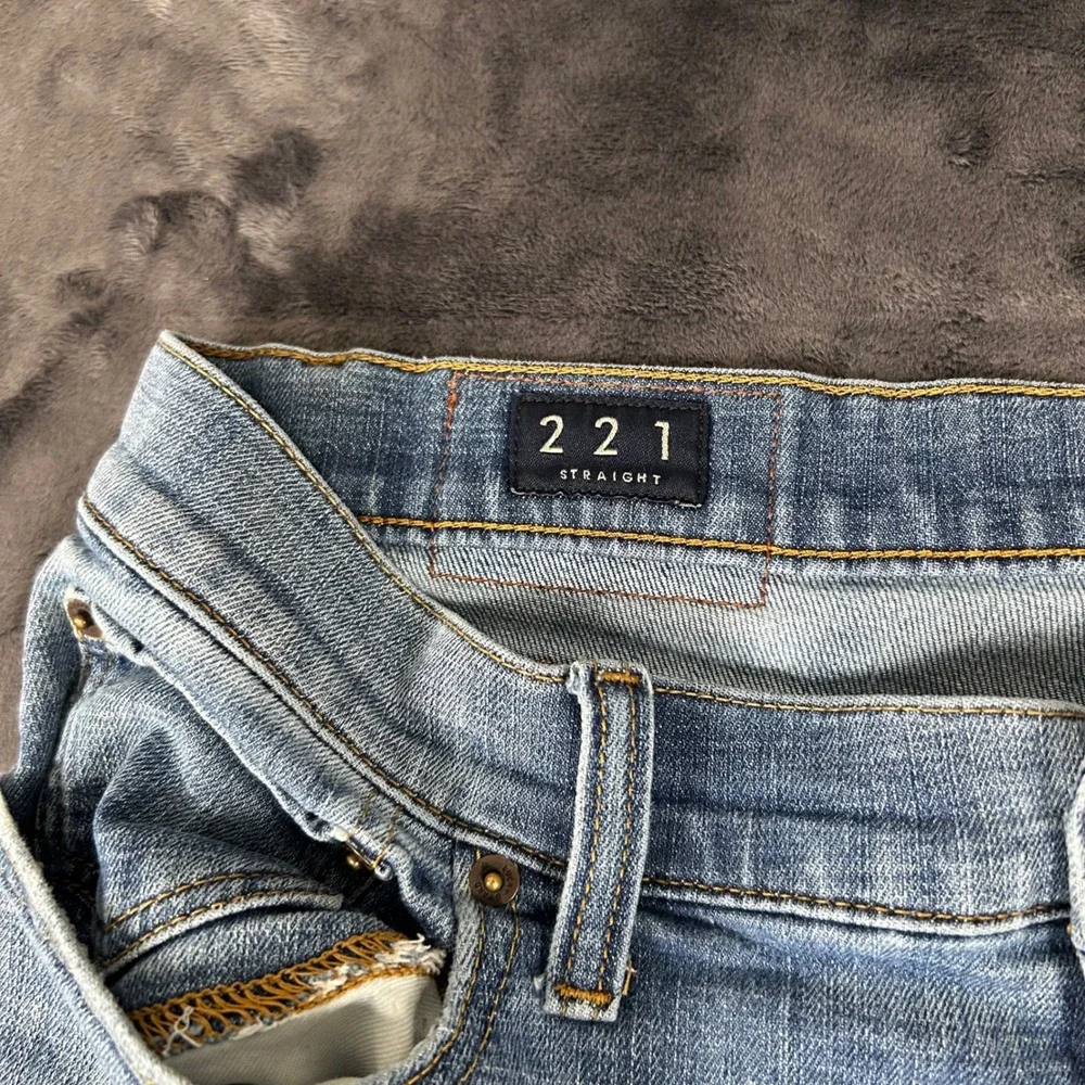Lucky Brand 221 Straight Jeans Mens 38x30 Blue Medium Wash Denim 3271
